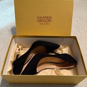 New Amanda Gregory Gregory’s Sueded Toe High Heel Pump SZ 38 / 8